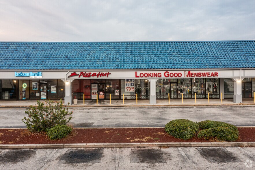 More Photos Of 800-896 N Nova Rd, Daytona Beach Unknown For Lease