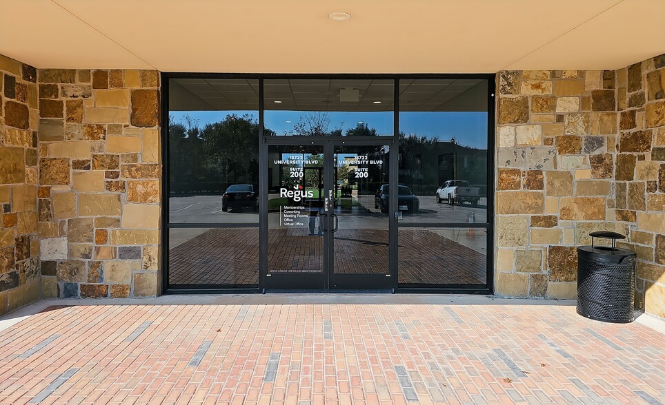 More Photos Of 18722 University Blvd, Sugar Land Coworking Space