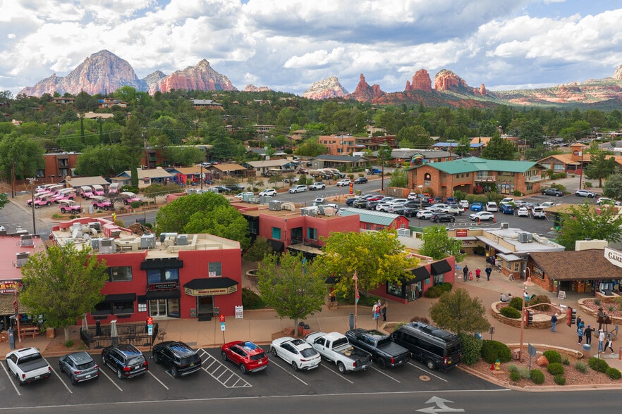 More Photos Of 273 N State Route 89A, Sedona Storefront For Lease