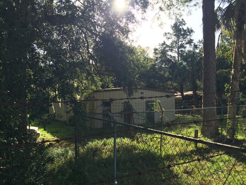 More Photos Of 3665 Lane Ave, Jacksonville Warehouse For Sale