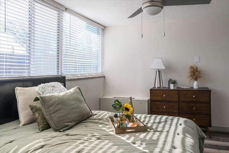 More Photos Of 45 S Idlewild, Memphis Apartments For Sale