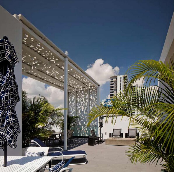 More Photos Of 3625 NE 2nd Ave, Miami Storefront For Lease