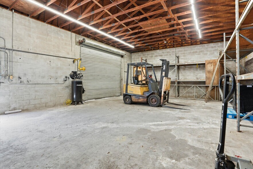 More Photos Of 3508 Lenox Ave, Jacksonville Office For Lease