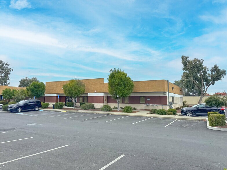 Primary Photo Of 125 Corporate Pl, Vallejo Office For Lease