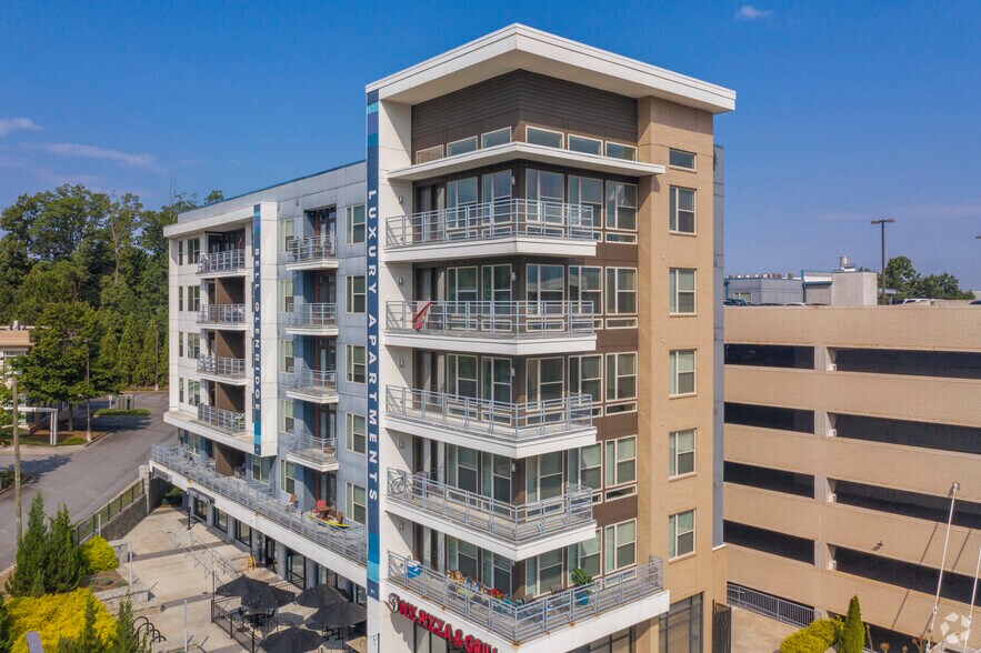 More Photos Of 111 Glenridge Point Pky NE, Sandy Springs Apartments For Lease