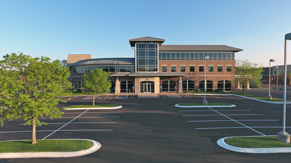 More Photos Of 500 Marschall Rd S, Shakopee Office For Lease