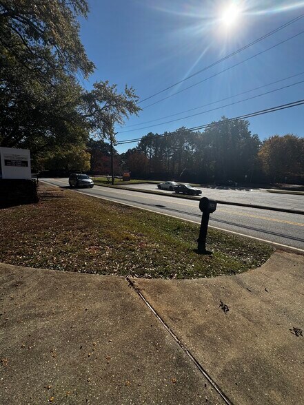 More Photos Of 1741 Spring St, Smyrna Medical For Lease