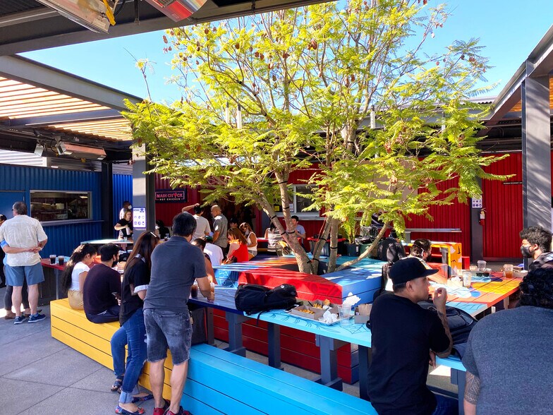 More Photos Of 6600 Atlantic Ave, Long Beach Restaurant For Sale