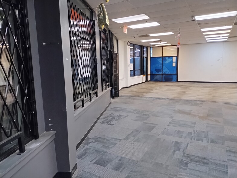 More Photos Of 4310-4328 Main St, Bridgeport Storefront For Lease