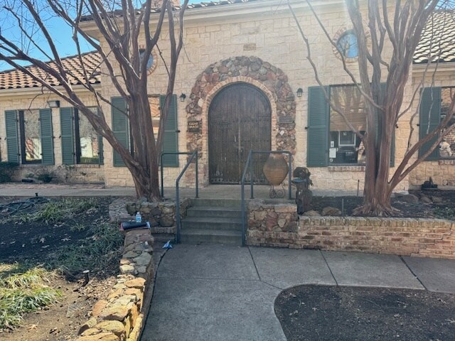 More Photos Of 1320 Village Creek Dr, Plano Medical For Lease