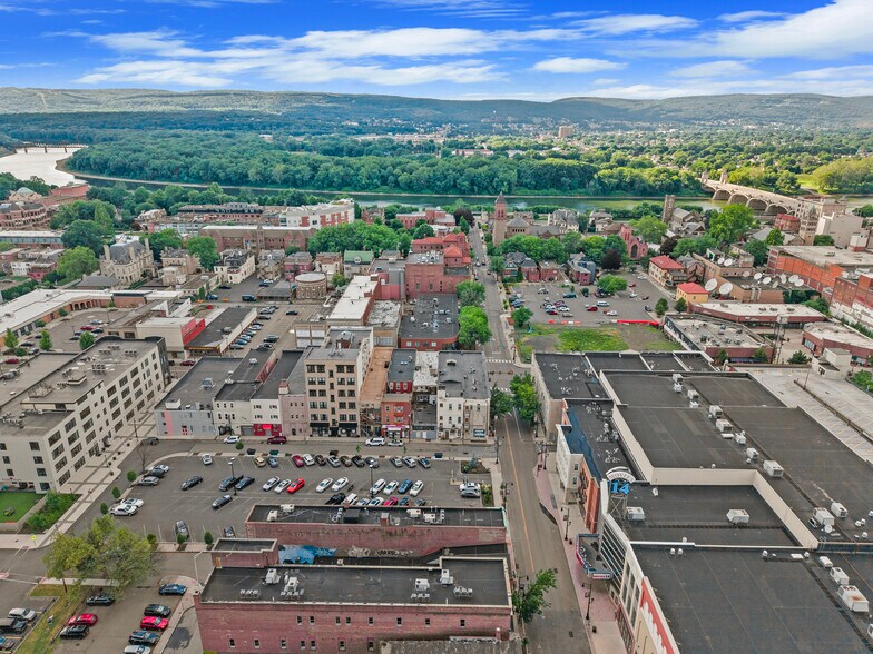 More Photos Of 82 S Main St, Wilkes-Barre General Retail For Sale