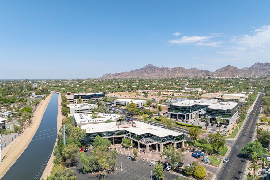 More Photos Of 5050 N 40th St, Phoenix Office For Lease