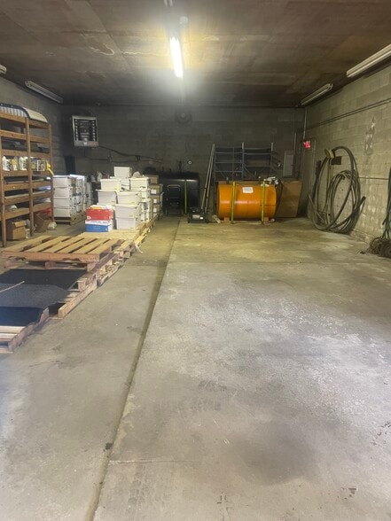 More Photos Of 285 S Rt-31, Washington Industrial For Lease