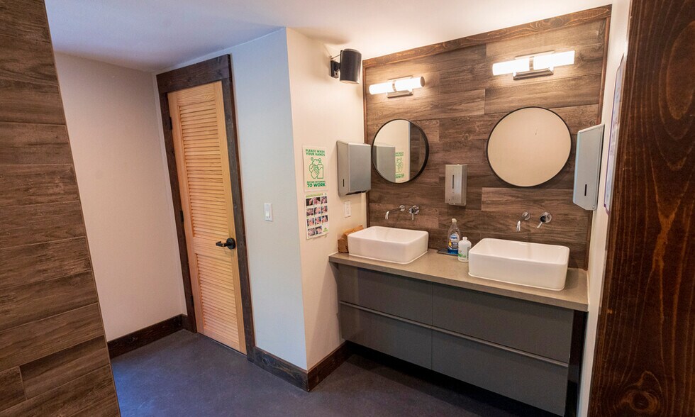 More Photos Of 633 Yesler Way, Seattle Office For Lease
