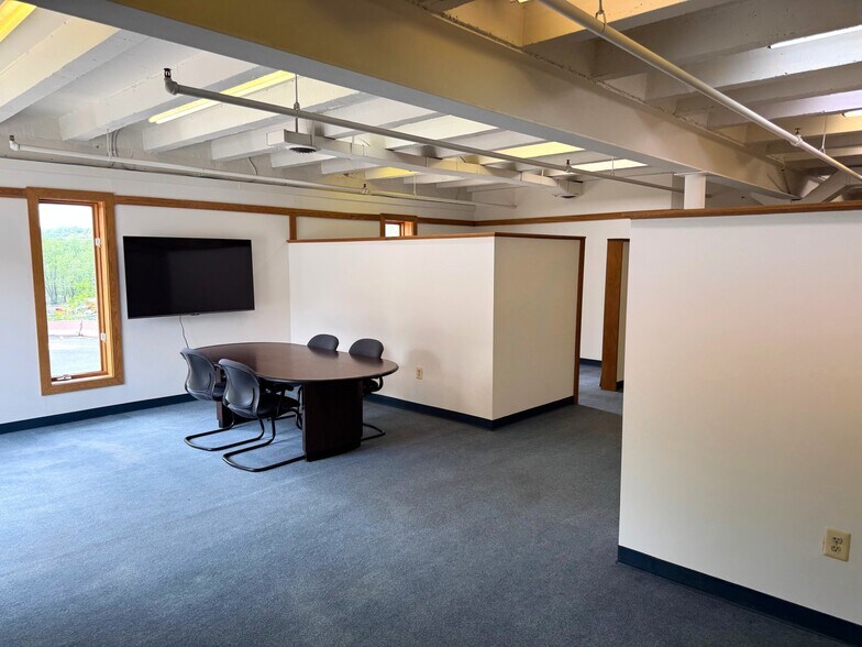 More Photos Of 10109 Giles Run Rd, Lorton Land For Lease