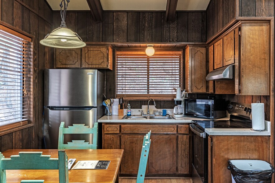 More Photos Of 1 Main St, Greer Hotel For Sale