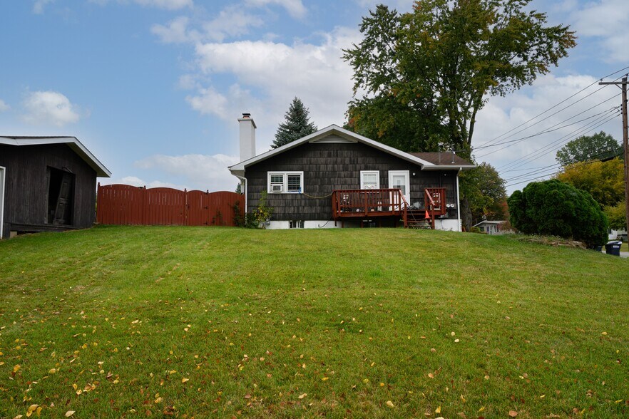 More Photos Of 53 Banker Rd, Morrisonville Manufactured Housing Mobile Home Park For Sale