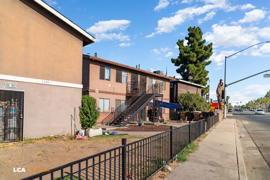 More Photos Of 1524 Mount Vernon Ave, Bakersfield Apartments For Sale