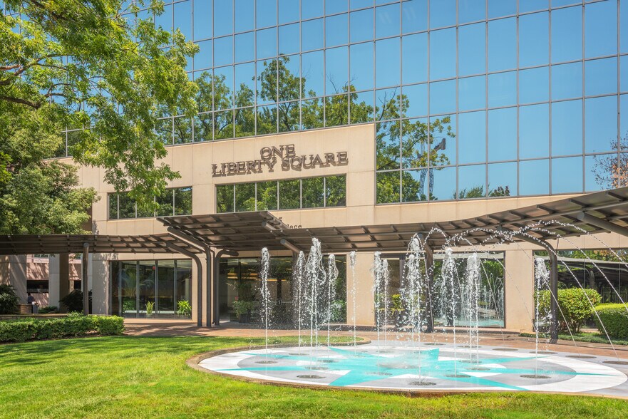 More Photos Of 55 Beattie Pl, Greenville Office For Lease