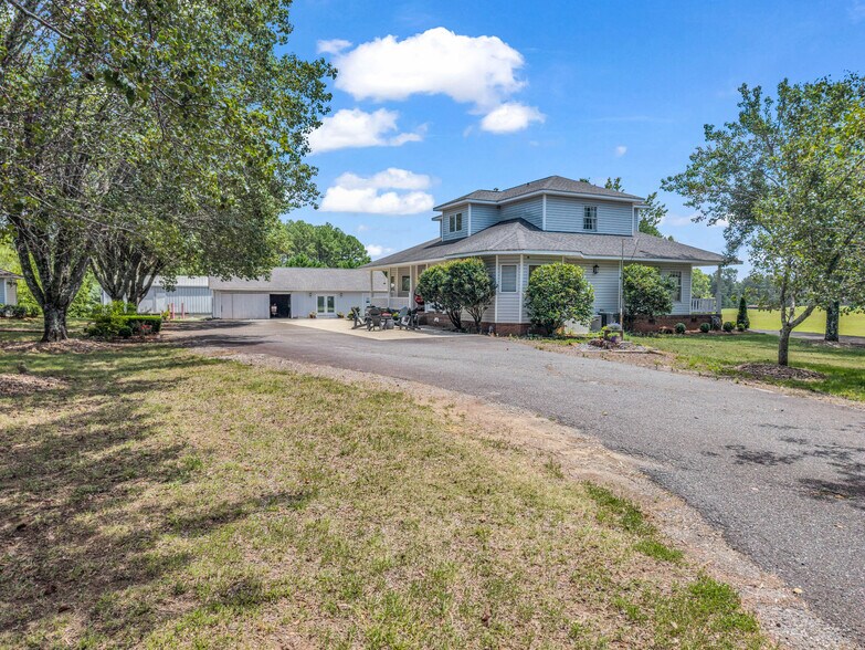 More Photos Of 885 Salem Church Rd, Bostic Flex For Sale