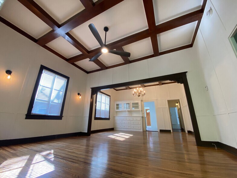 More Photos Of 10603-10609 Palms Blvd, Los Angeles Apartments For Sale