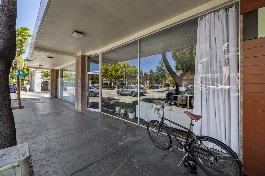 More Photos Of 330 Lytton Ave, Palo Alto Office For Sale