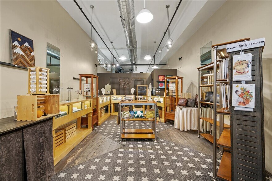 More Photos Of 720 Main st, Ouray General Retail For Sale