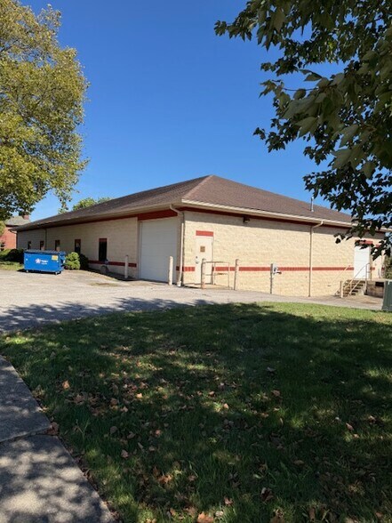 Primary Photo Of 95 16th St SW, Barberton Warehouse For Sale