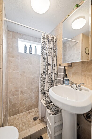 More Photos Of 1532-1536 N York St, Denver Apartments For Sale