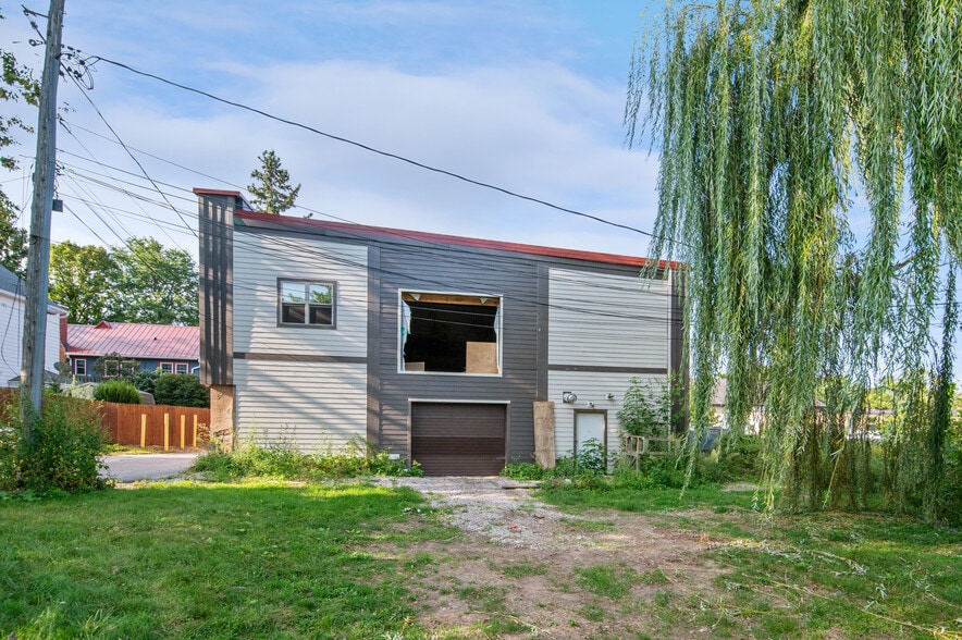 More Photos Of 815 Chicago St, Green Bay Industrial For Sale