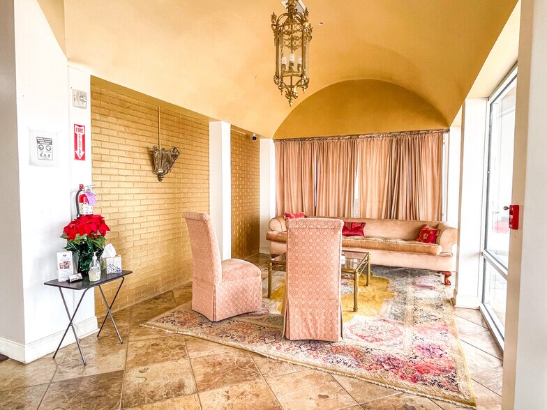 More Photos Of 1905 W Airline Hwy, La Place Freestanding For Sale