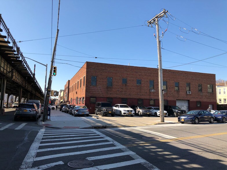 More Photos Of 250 Avenue W, Brooklyn Warehouse For Sale