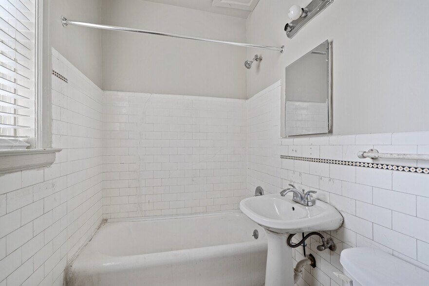 More Photos Of 1055 Philip St, Detroit Apartments For Sale