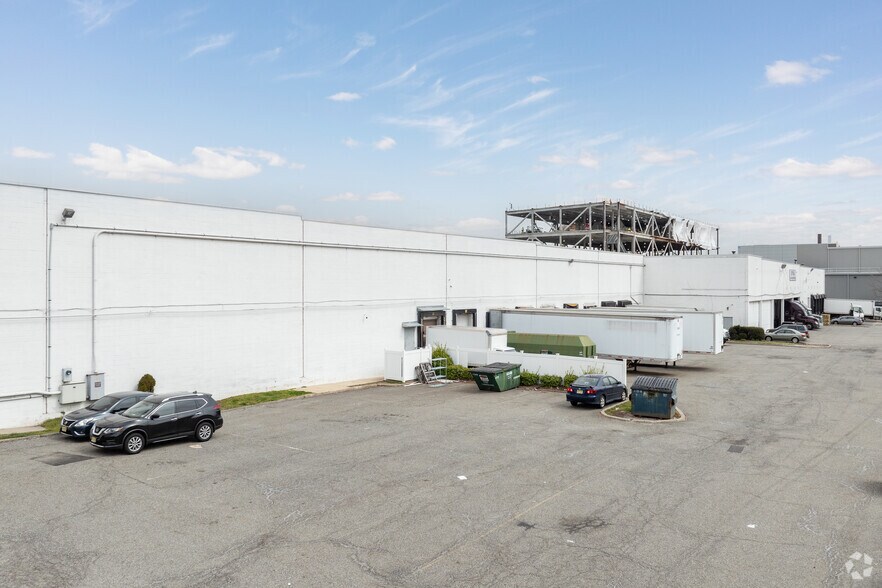 More Photos Of 30 Enterprise Ave, Secaucus Warehouse For Lease
