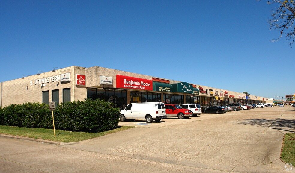 Primary Photo Of 1980 W FM-1960, Houston Freestanding For Lease