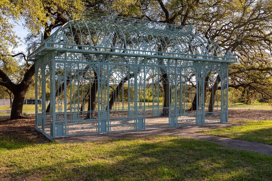 More Photos Of 2550 Bell Springs Rd, Dripping Springs Lodge Meeting Hall For Sale