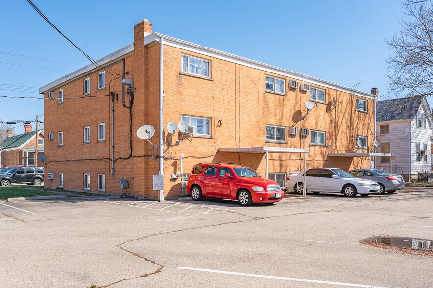 More Photos Of 325 Pike St, Reading Apartments For Sale