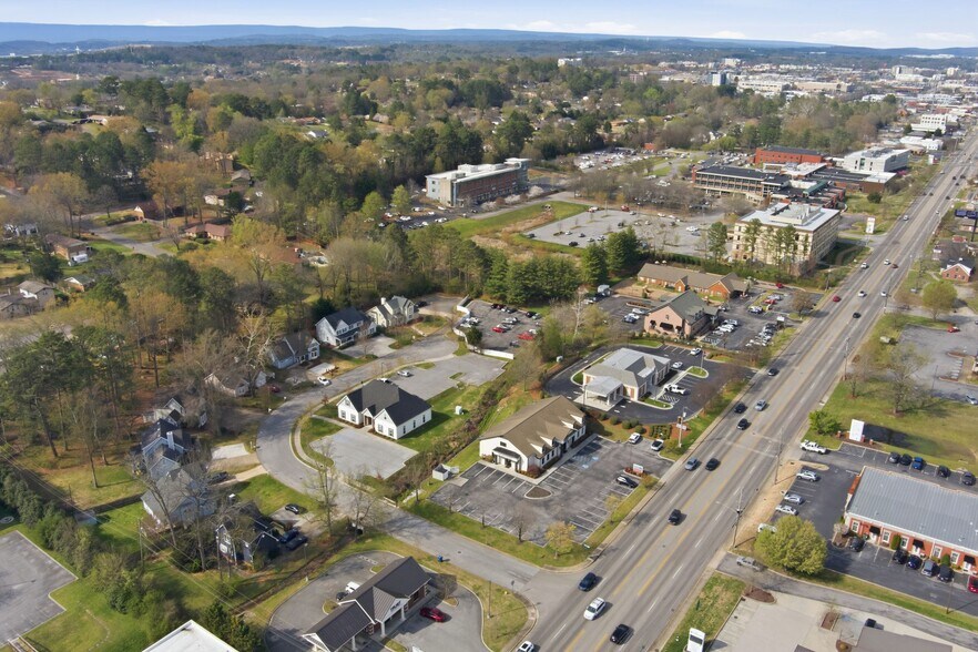 More Photos Of 7385 Applegate Ln, Chattanooga Medical For Sale