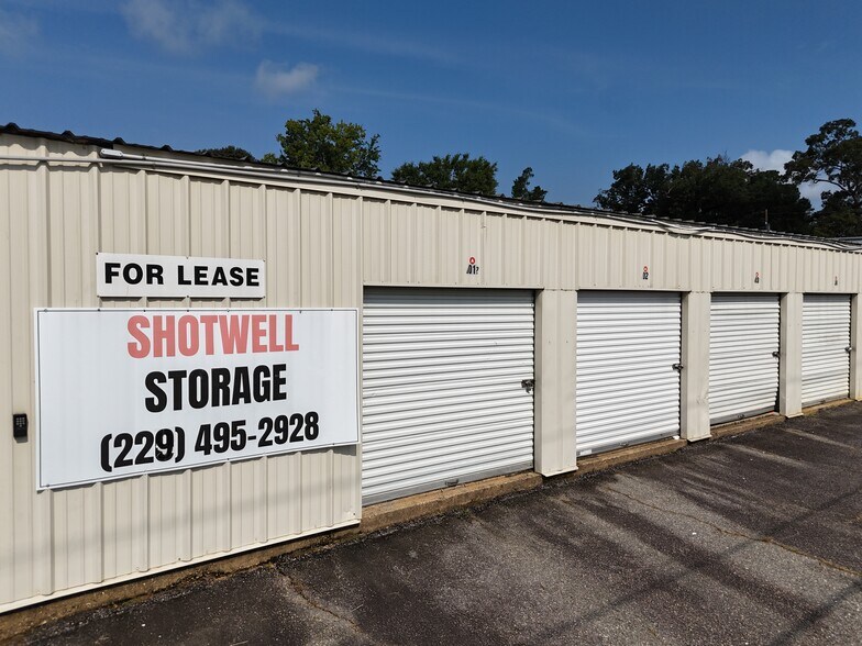 More Photos Of 404 S Boulevard Dr, Bainbridge Industrial For Sale