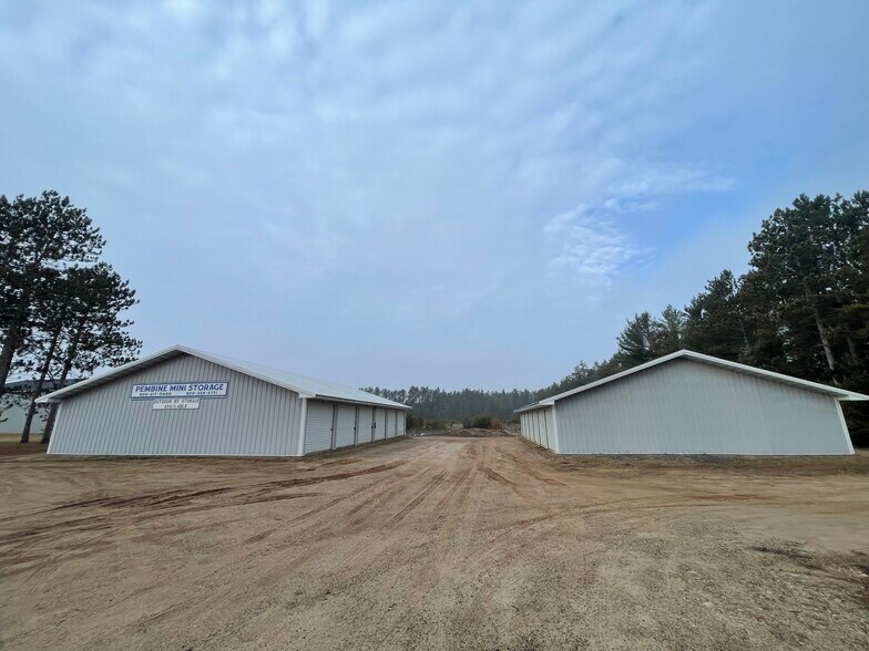 More Photos Of N18311 US Highway 141, Pembine Warehouse For Sale