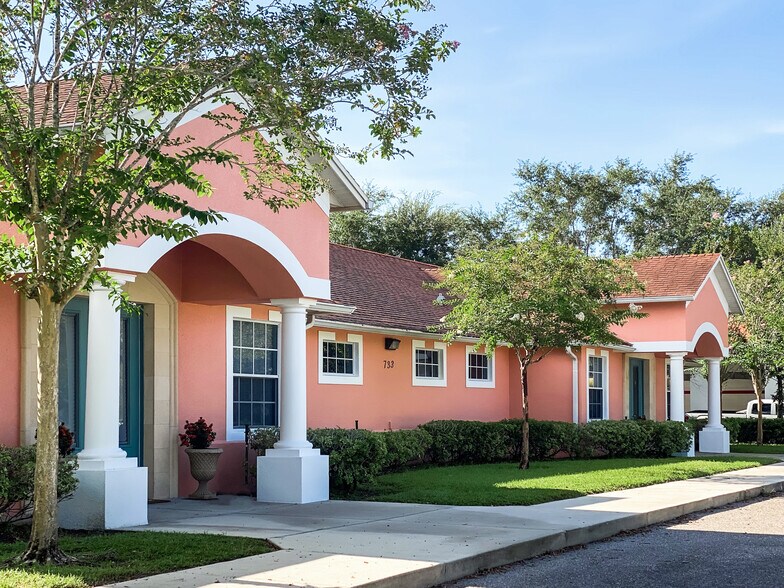 Primary Photo Of 733 S Goldenrod Rd, Orlando Medical For Sale