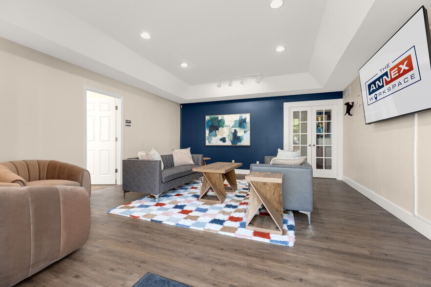 More Photos Of 22 Richmond Center Ct, Saint Peters Coworking Space