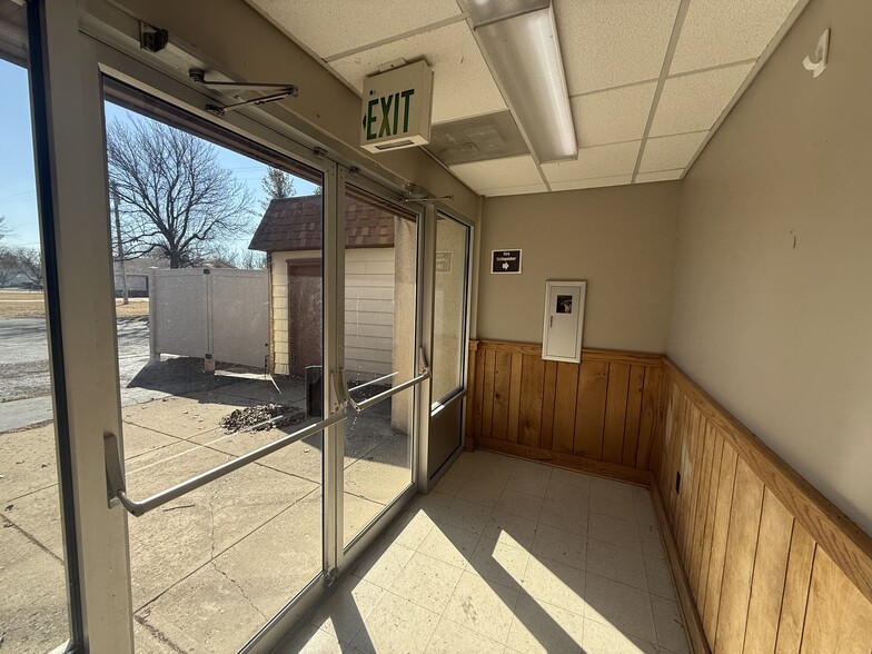 More Photos Of 5920 Waite St, Merrillville Religious Facility For Sale