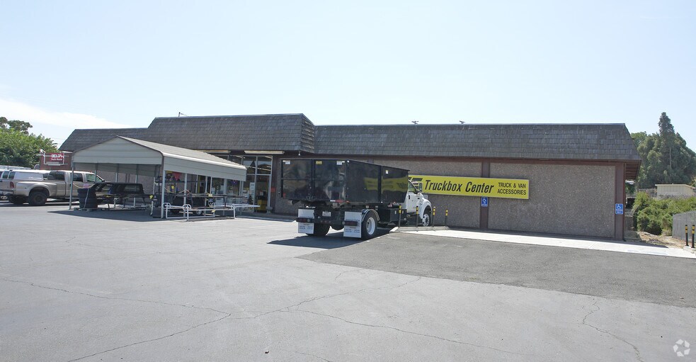 Primary Photo Of 3550 Pacheco Blvd, Martinez Freestanding For Lease