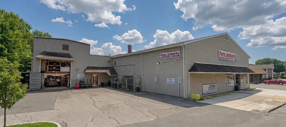 Primary Photo Of 118-120 South St, Danbury Warehouse For Sale