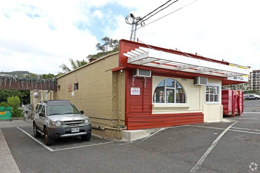 More Photos Of 3036 Waialae Ave, Honolulu Restaurant For Sale