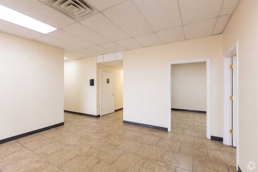 More Photos Of 8801 W County Road 127, Midland Warehouse For Lease