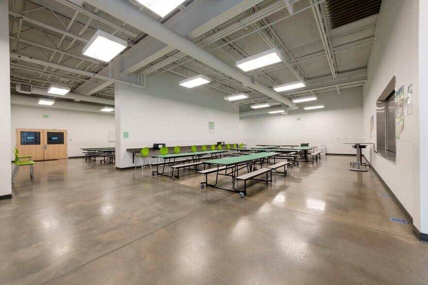 More Photos Of 2121 N 550 W, Provo Office For Sale