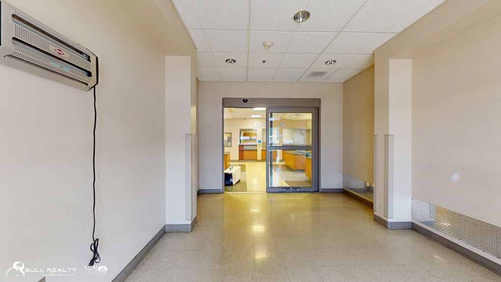 More Photos Of 1362 S Main St, Ellijay Hospital For Lease