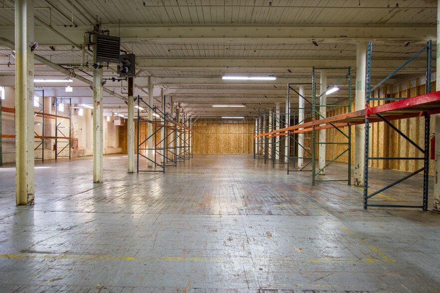 More Photos Of 84 Gifford St, New Bedford Manufacturing For Lease